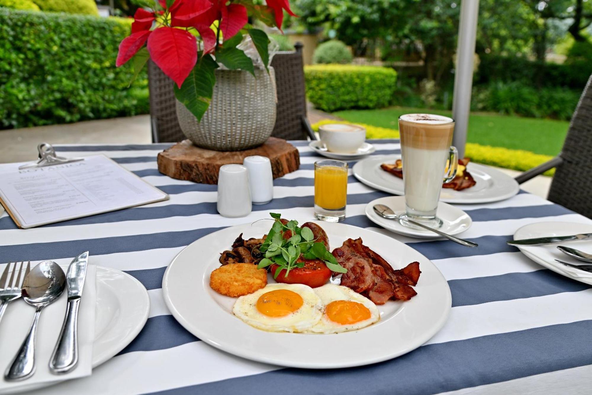 Black Eagle Hotel & Spa 루드푸르트 외부 사진
